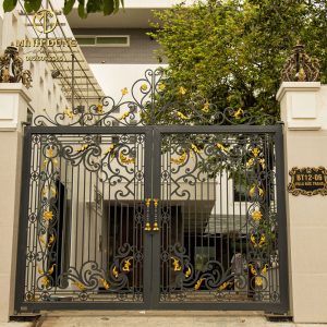 Cổng Sắt Mỹ Thuật - CS016